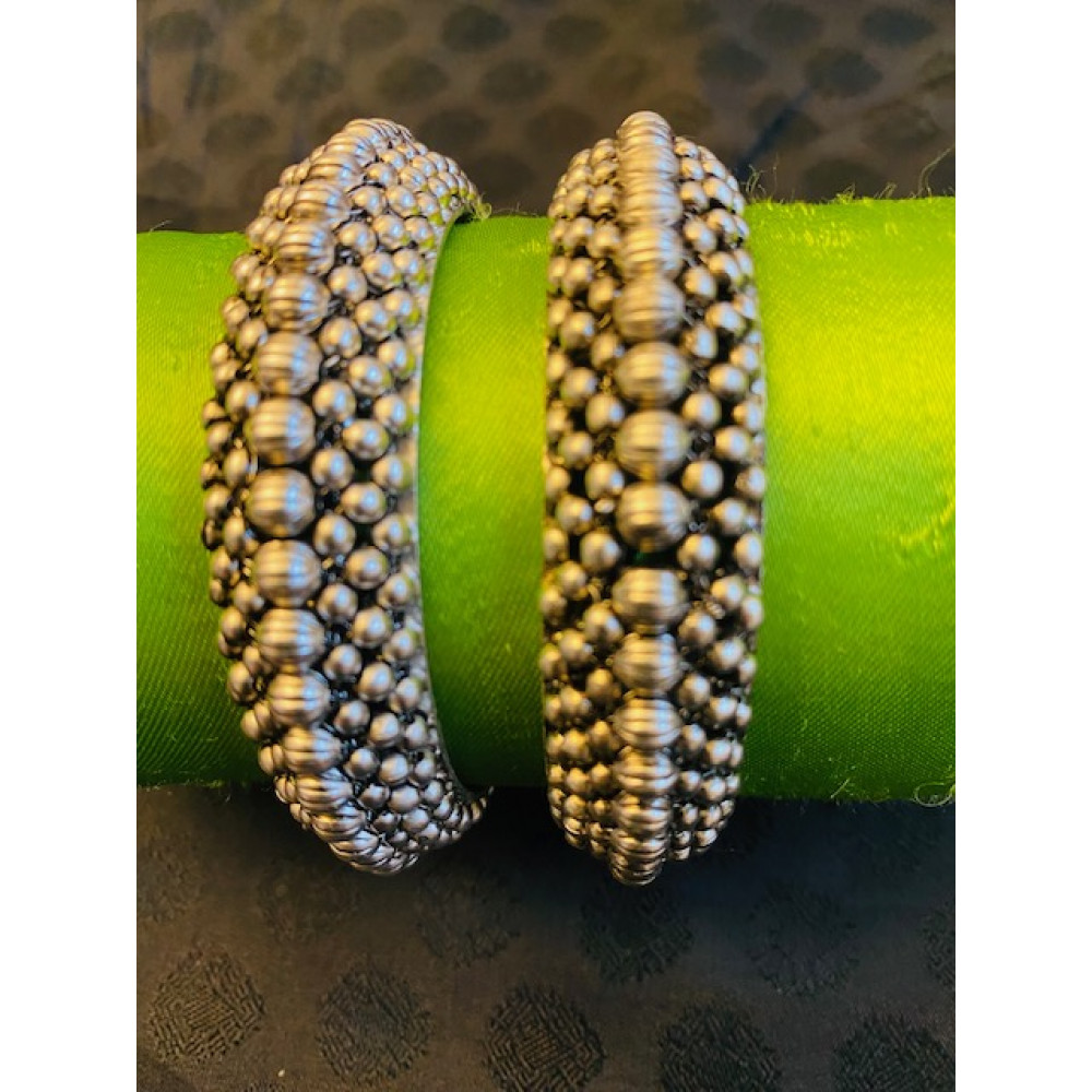 CBO14 - Oxidized beads bangles (size 2.2)