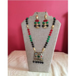 CBHJ32 Red, Green and Black beads with Meenakari square pendant