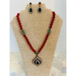 CBHJ39 Red beads with antique copper pendant 